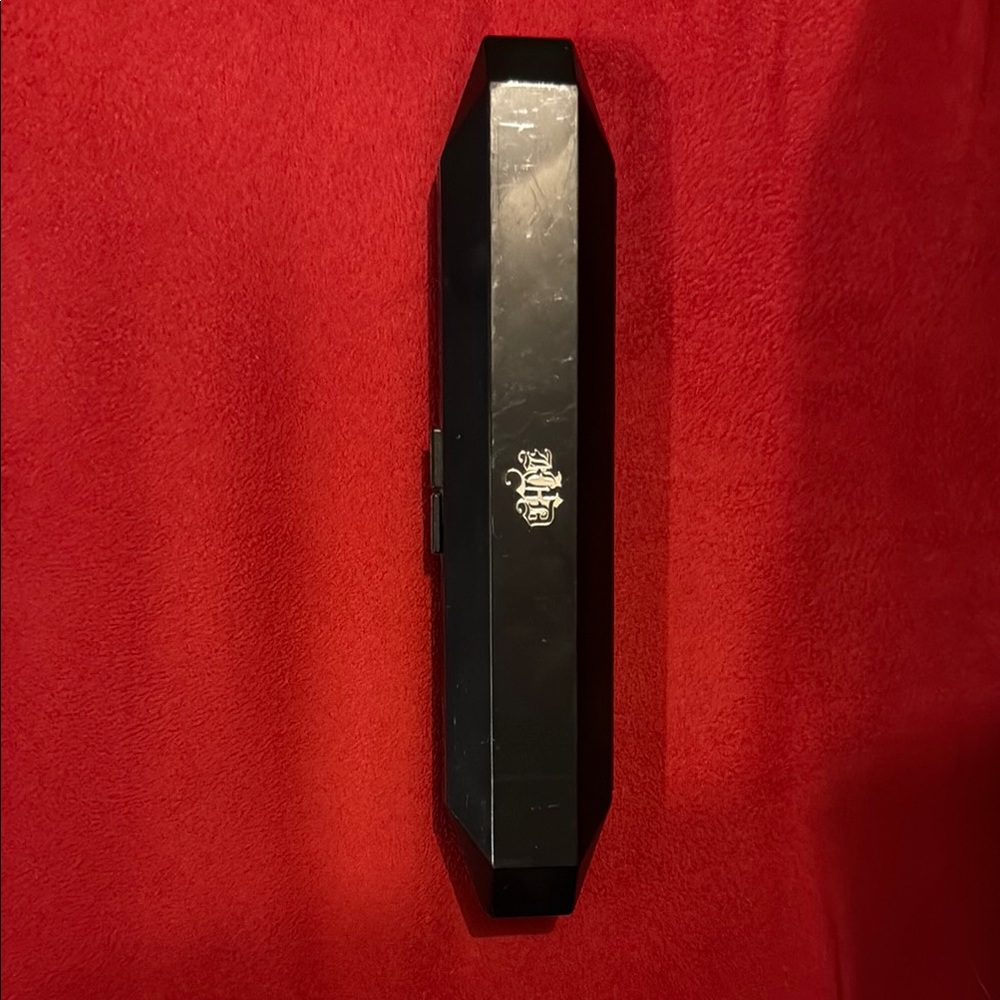 Kay von d contour brush good condition